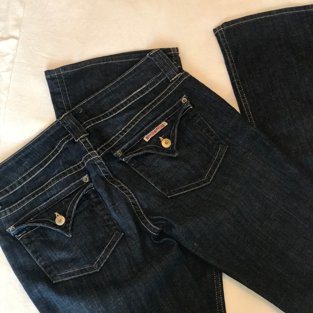 Women’s Size 29 Hudson Jeans // Medium Wash